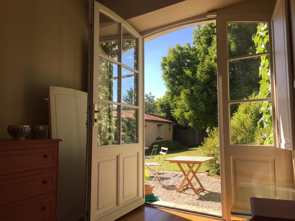 La Madeleine Bed & Breakfast La Jarrie Екстериор снимка